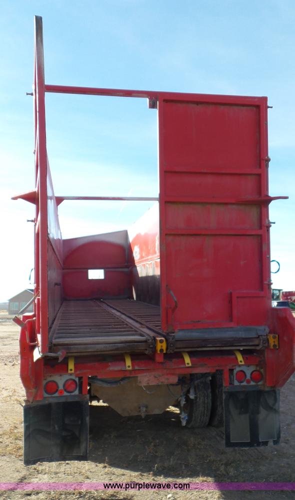 image for item G7107 2009 Parma live bottom trailer