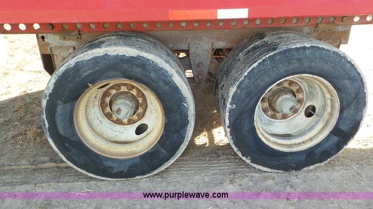 image for item G7107 2009 Parma live bottom trailer