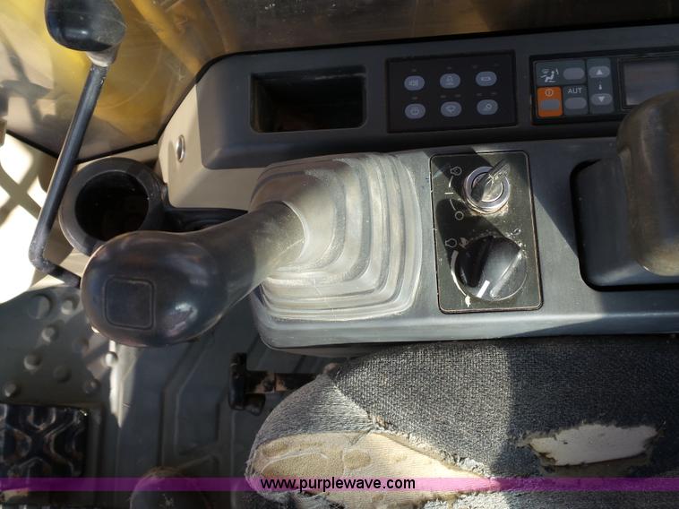 image for item G7108 2005 Caterpillar 312C compact excavator