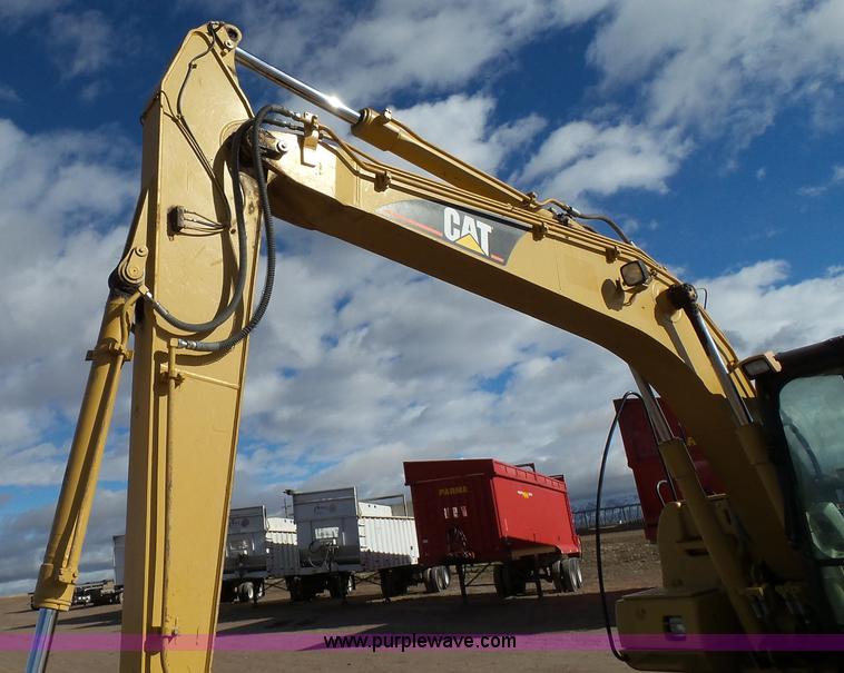 image for item G7108 2005 Caterpillar 312C compact excavator