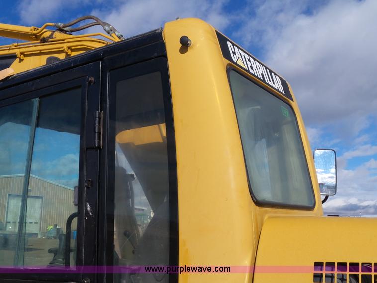 image for item G7108 2005 Caterpillar 312C compact excavator