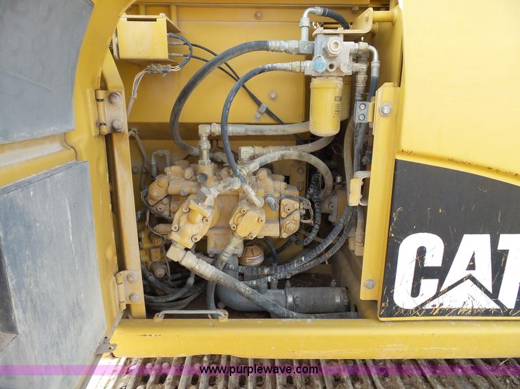 image for item G7108 2005 Caterpillar 312C compact excavator