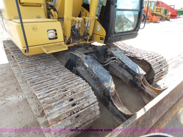 image for item G7108 2005 Caterpillar 312C compact excavator