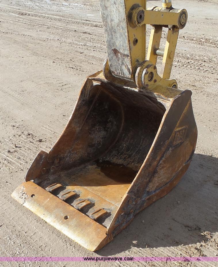 image for item G7108 2005 Caterpillar 312C compact excavator