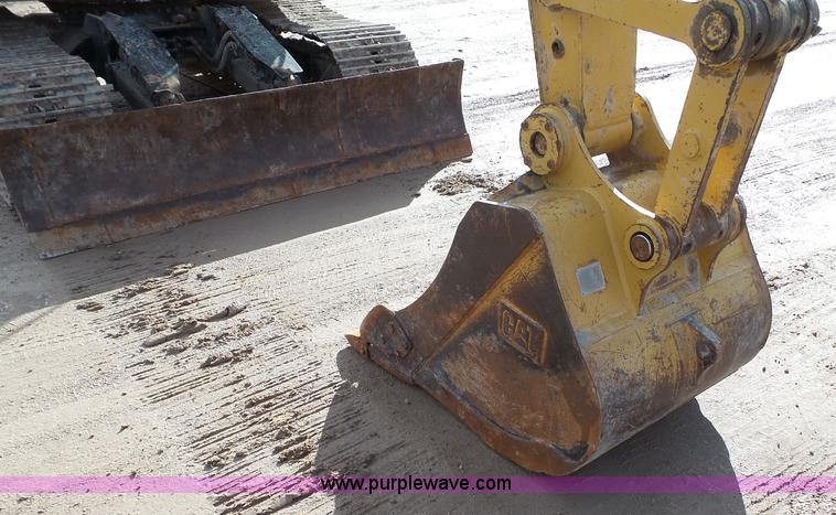 image for item G7108 2005 Caterpillar 312C compact excavator