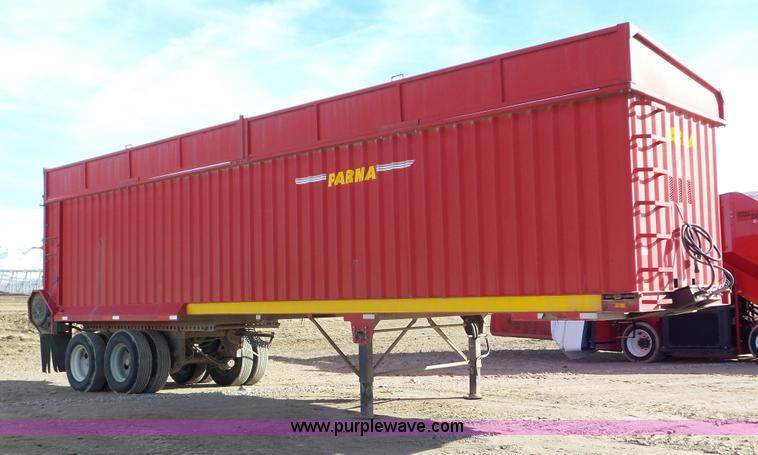 image for item G7109 2009 Parma Silage live bottom trailer