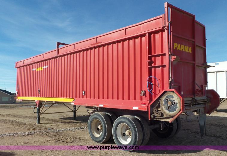 image for item G7109 2009 Parma Silage live bottom trailer