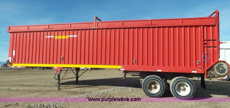 image for item G7109 2009 Parma Silage live bottom trailer