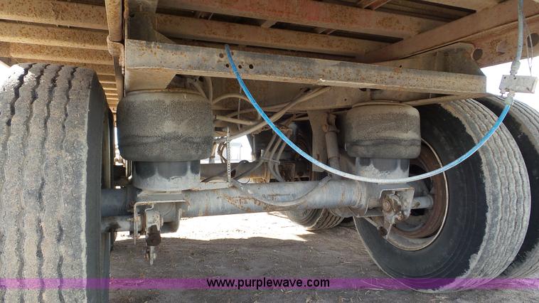 image for item G7109 2009 Parma Silage live bottom trailer