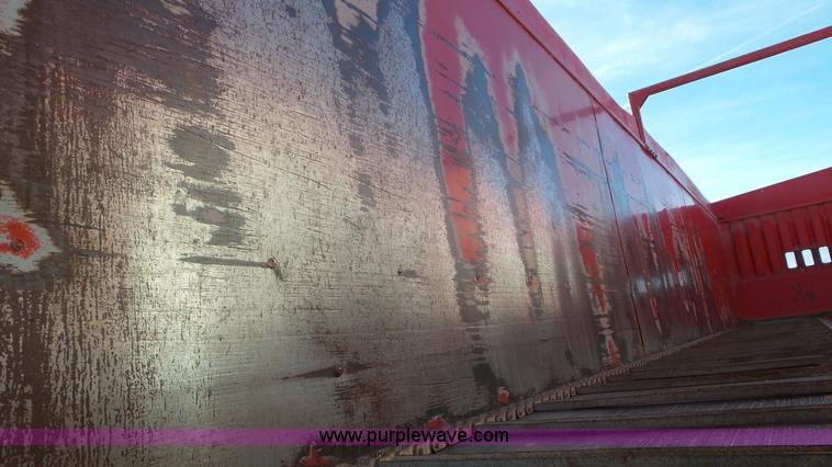 image for item G7109 2009 Parma Silage live bottom trailer