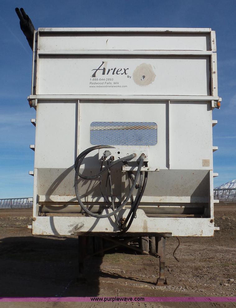 image for item G7110 2009 Artex CT4005 live bottom trailer