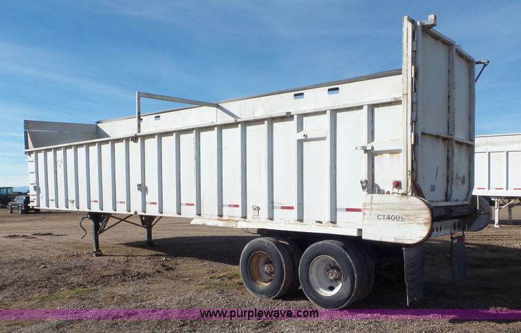image for item G7110 2009 Artex CT4005 live bottom trailer