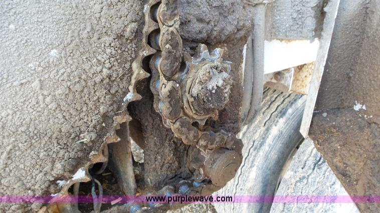 image for item G7110 2009 Artex CT4005 live bottom trailer