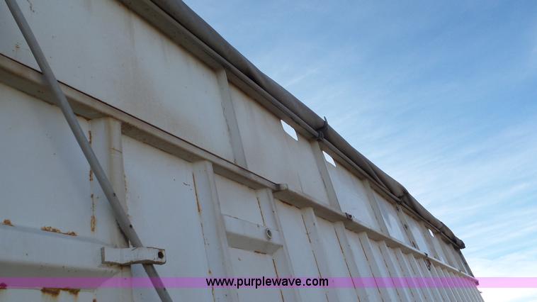 image for item G7110 2009 Artex CT4005 live bottom trailer