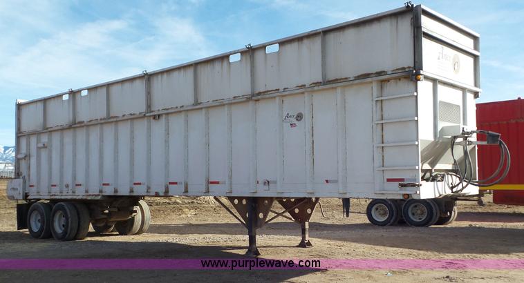 image for item G7111 2009 Artex CT4005 live bottom trailer
