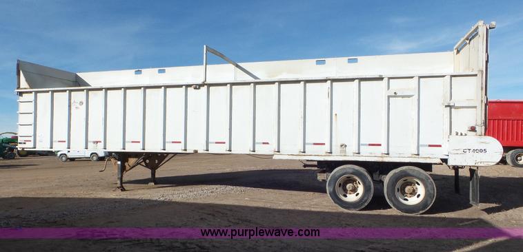 image for item G7111 2009 Artex CT4005 live bottom trailer