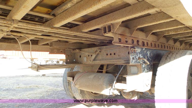 image for item G7111 2009 Artex CT4005 live bottom trailer