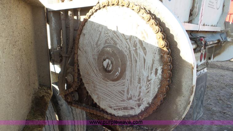 image for item G7111 2009 Artex CT4005 live bottom trailer