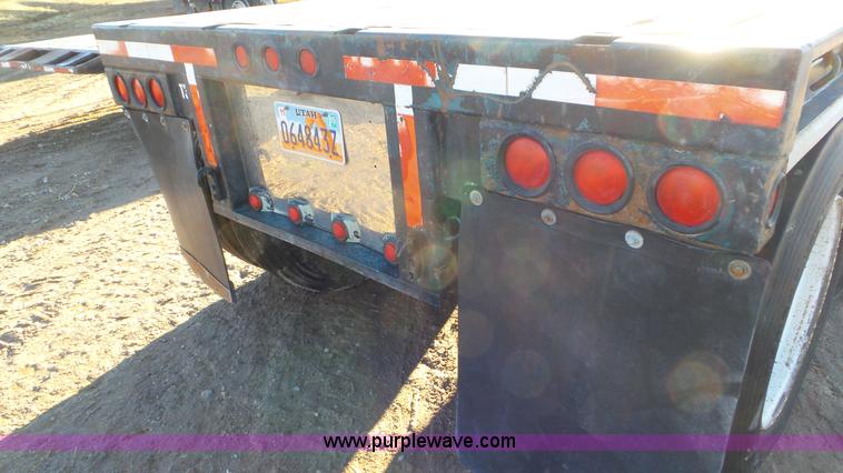image for item G7114 1984 Utility Highboy trailer