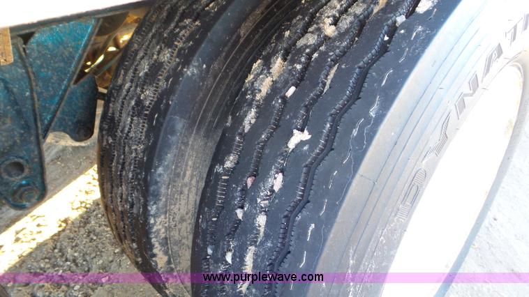 image for item G7114 1984 Utility Highboy trailer