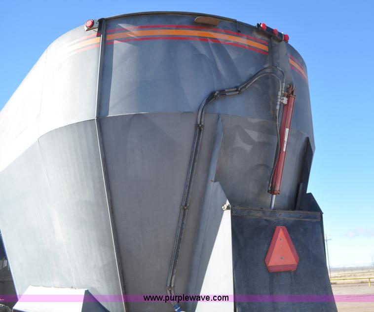 image for item G7115 2008 Sterling LC feed truck