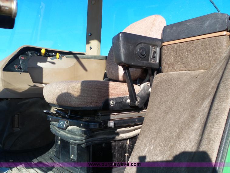 image for item G7123 1999 John Deere 8400 MFWD tractor