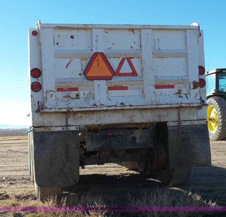 image for item G7124 1995 Williamsen end dump trailer