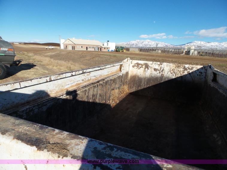 image for item G7124 1995 Williamsen end dump trailer