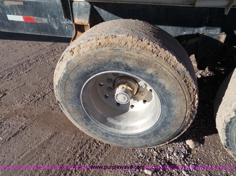 image for item G7124 1995 Williamsen end dump trailer