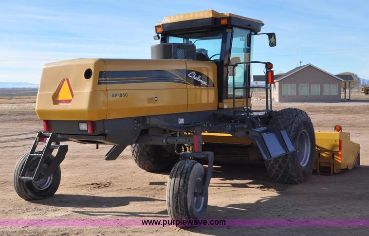 image for item G7128 2008 Challenger SP185C self-propelled swather