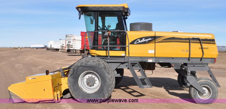 image for item G7128 2008 Challenger SP185C self-propelled swather