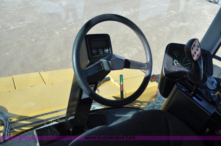 image for item G7128 2008 Challenger SP185C self-propelled swather