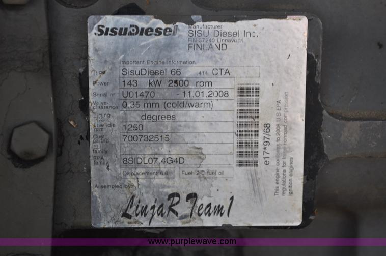 image for item G7128 2008 Challenger SP185C self-propelled swather