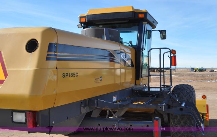 image for item G7128 2008 Challenger SP185C self-propelled swather
