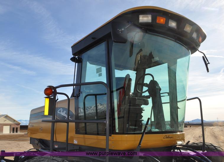 image for item G7128 2008 Challenger SP185C self-propelled swather
