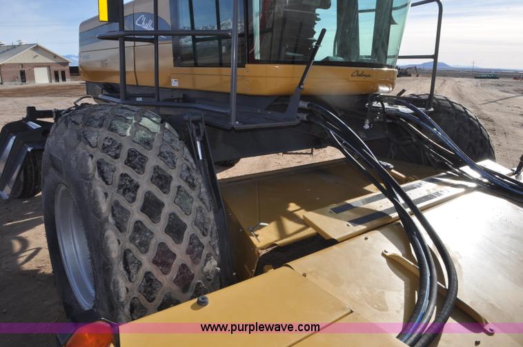 image for item G7128 2008 Challenger SP185C self-propelled swather
