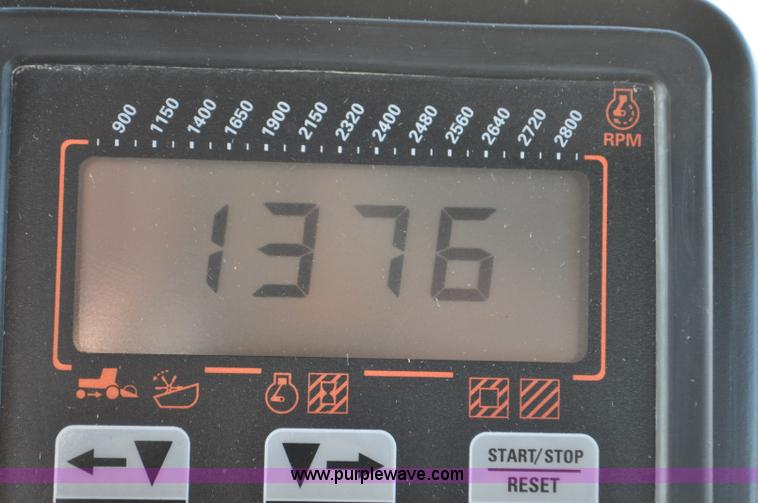 image for item G7128 2008 Challenger SP185C self-propelled swather