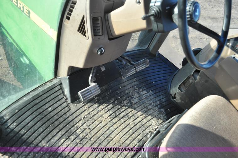 image for item G7129 1997 John Deere 8400 MFWD tractor