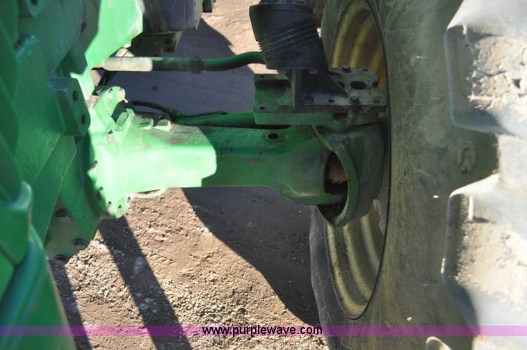 image for item G7129 1997 John Deere 8400 MFWD tractor