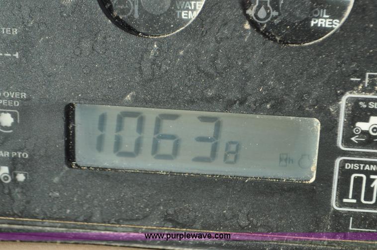 image for item G7129 1997 John Deere 8400 MFWD tractor