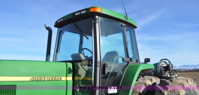 image for item G7130 1999 John Deere 7810 MFWD tractor