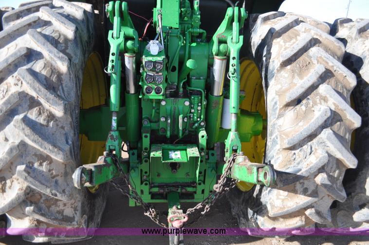 image for item G7130 1999 John Deere 7810 MFWD tractor