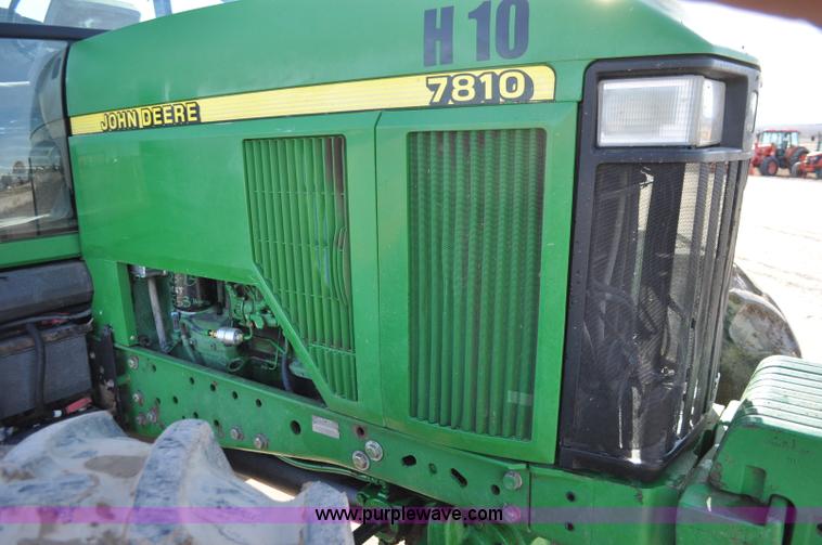 image for item G7130 1999 John Deere 7810 MFWD tractor