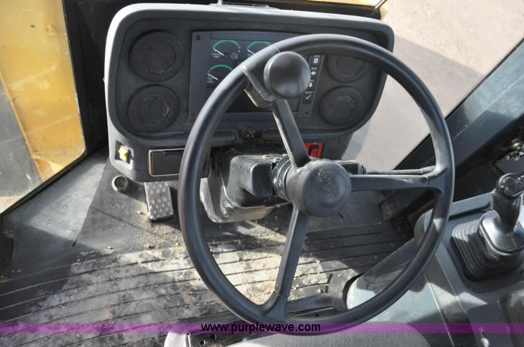 image for item G7131 2007 John Deere 544J wheel loader