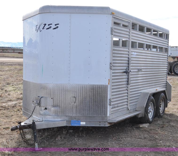 image for item G7133 2007 Exiss livestock trailer