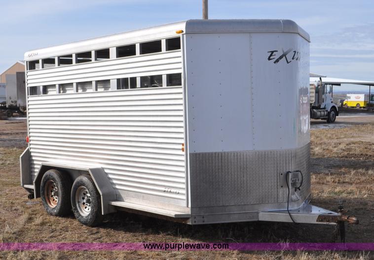image for item G7133 2007 Exiss livestock trailer