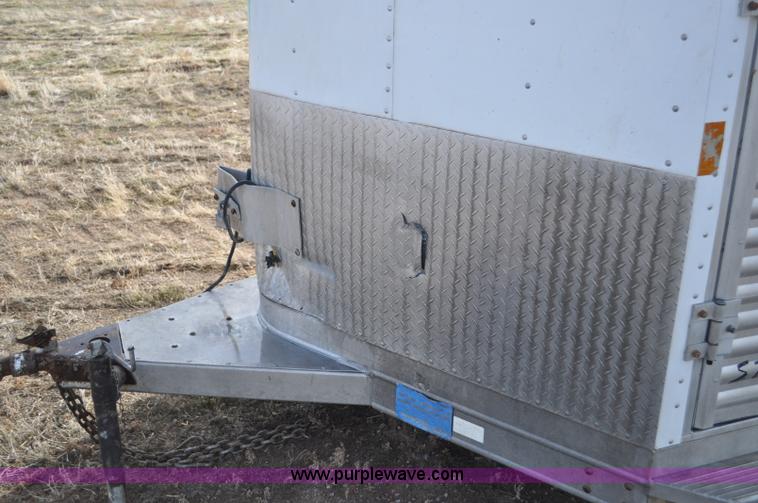 image for item G7133 2007 Exiss livestock trailer