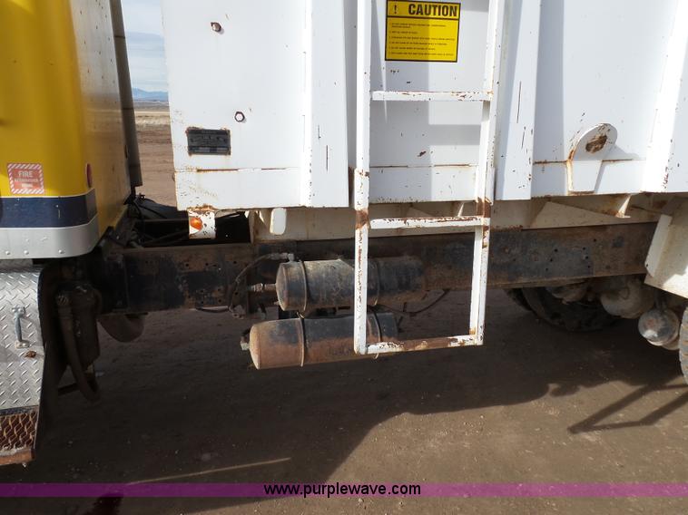 image for item G7137 1977 Kenworth W900 manure spreader truck