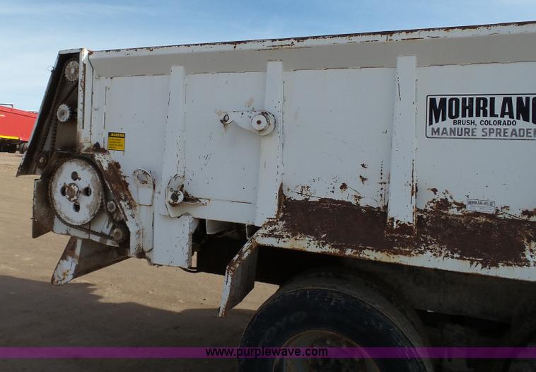 image for item G7137 1977 Kenworth W900 manure spreader truck