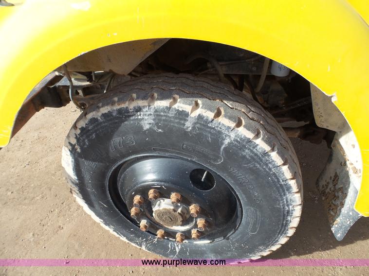 image for item G7137 1977 Kenworth W900 manure spreader truck